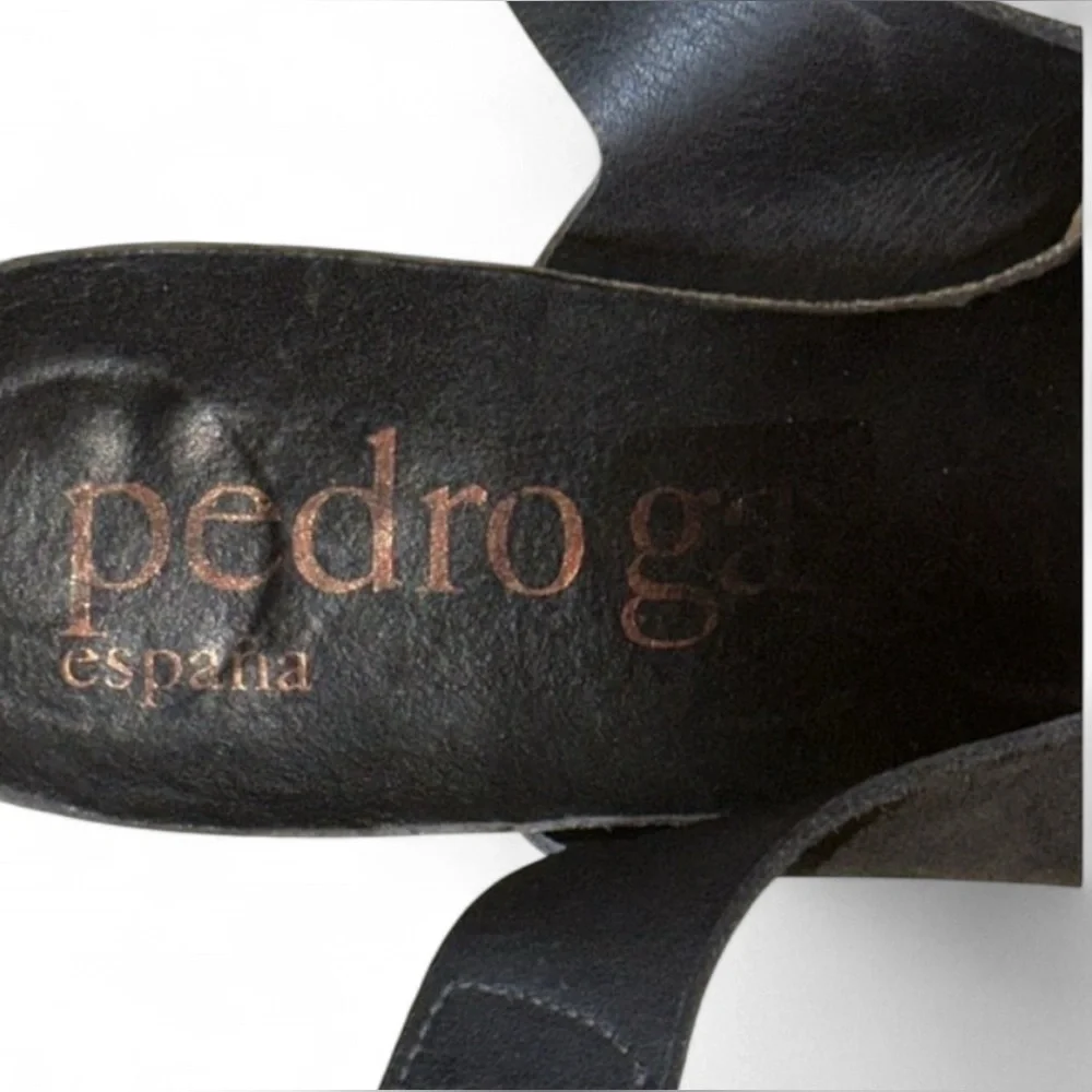 Pedro‎ García Slingback Heels – Designer Dress Shoes, Elegant & Minimalist